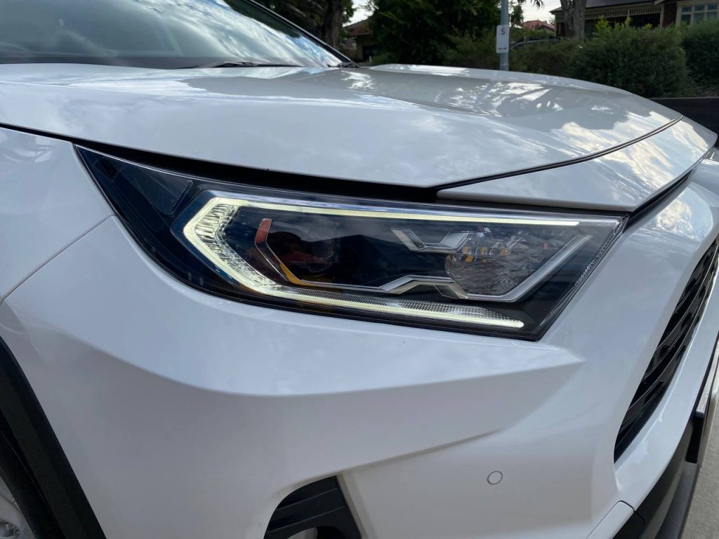 2019 TOYOTA RAV4 GX HYBRID